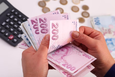 Инфлацијата во Турција скокна на 83,45 отсто