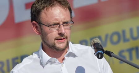 РАСТЕ ЕКСТРЕМИЗМОТ ВО ГЕРМАНИЈА: Уште еден кандидат на АфД победи на изборите за градоначалник