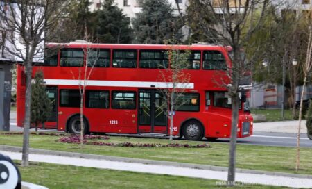 Утре јавниот превоз ќе сообраќа по неделен возен ред