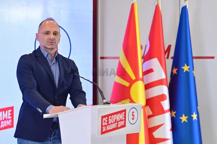 Филипче: Пораката на Гоце Делчев е јасен повик дека Македонија мора да оди напред, а не назад во изолација